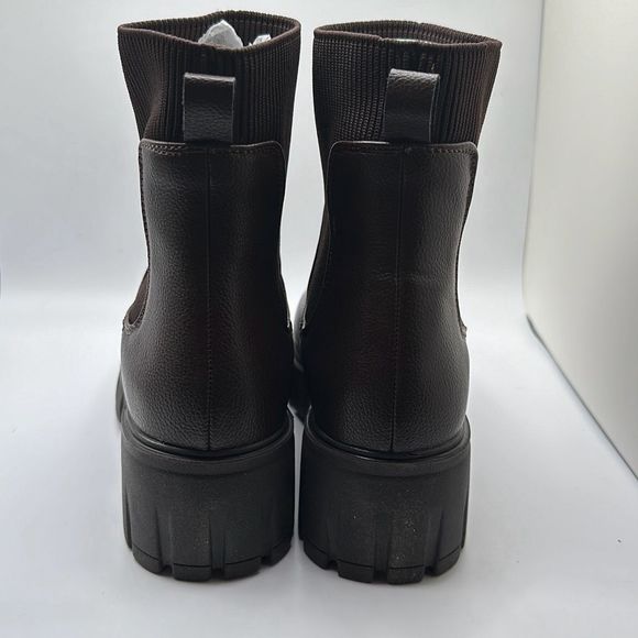 CUSHIONAIRE Women's slip on chelsea boot +Memory Foam 6.5 WIDE CHOCOLATE - Picture 4 of 7